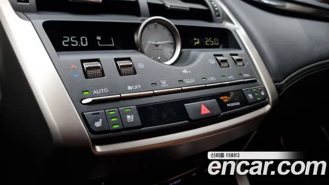 Lexus NX300h id 2700624 из Кореи 17