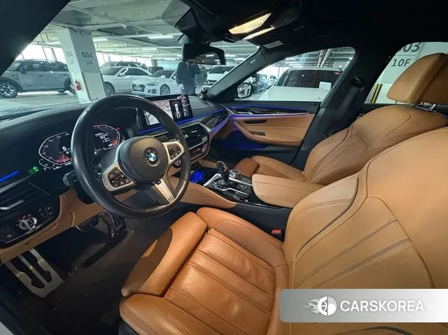 BMW 5 Series (G30) id 3493019 из Кореи 17