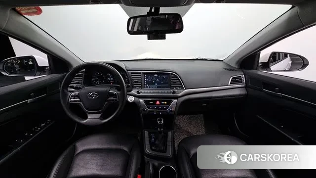 Hyundai Avante AD id 3617274 из Кореи 17