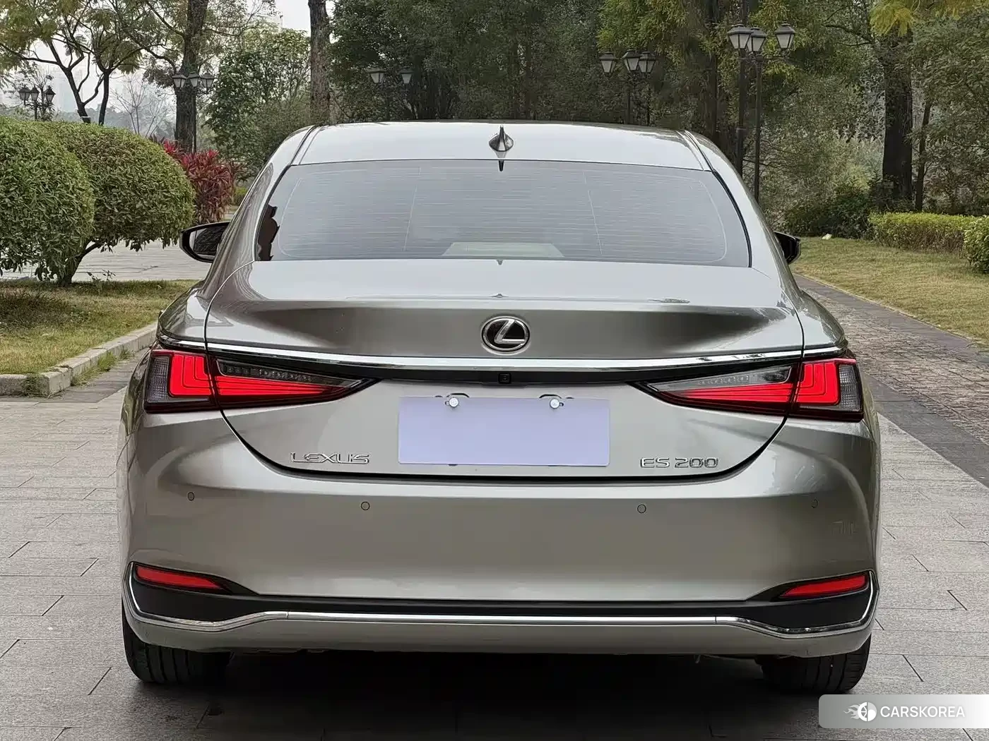 Lexus ES id 4664414 из Китая 9