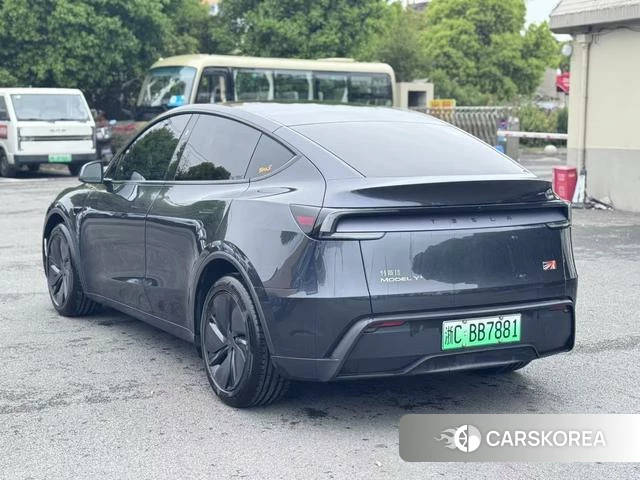 Tesla Model Y id 4239728 из Китая 7