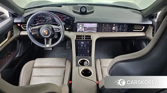 Porsche Taycan id 3614754 из Кореи 17