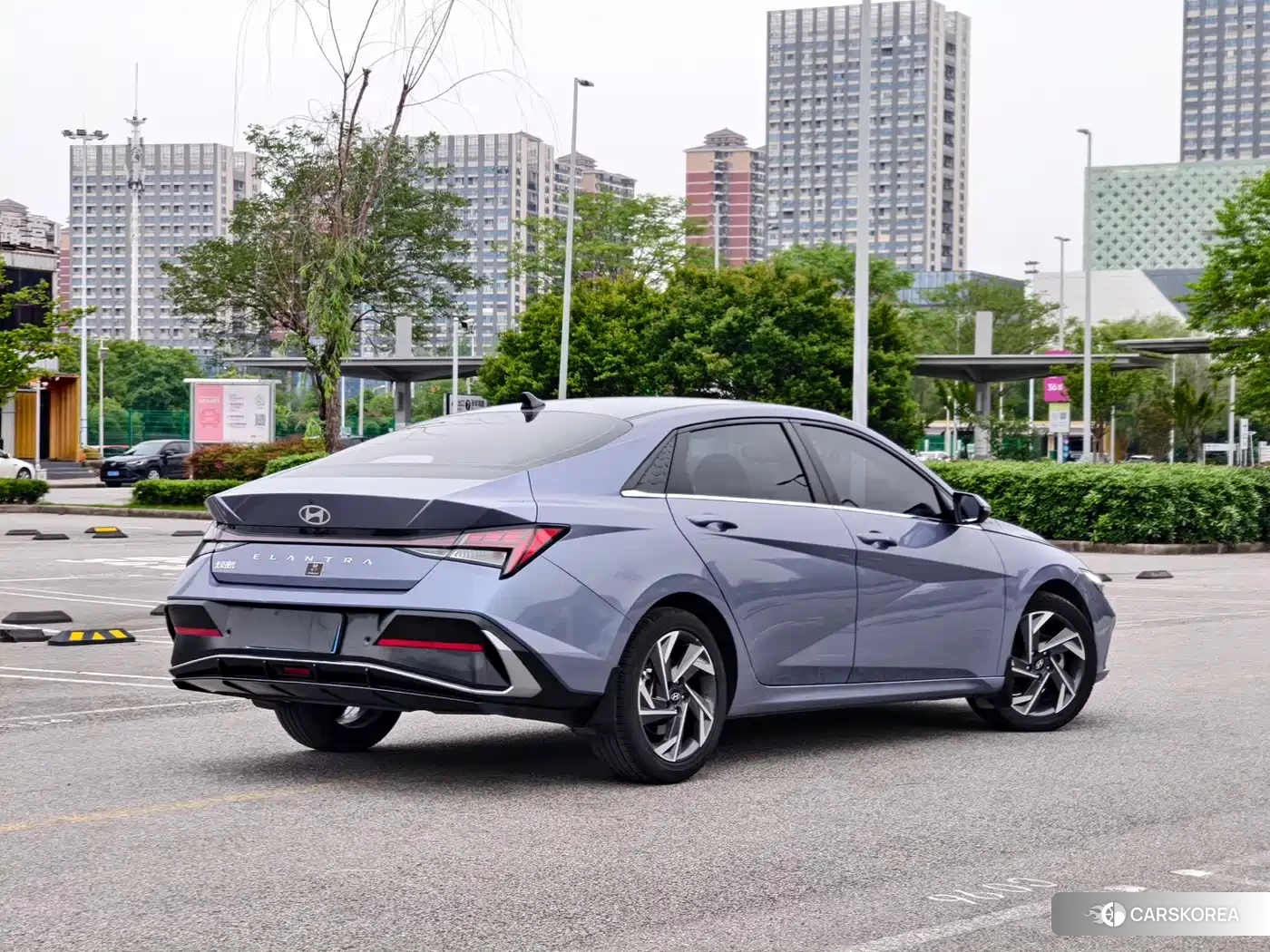 Hyundai Elantra id 4546526 из Китая 18