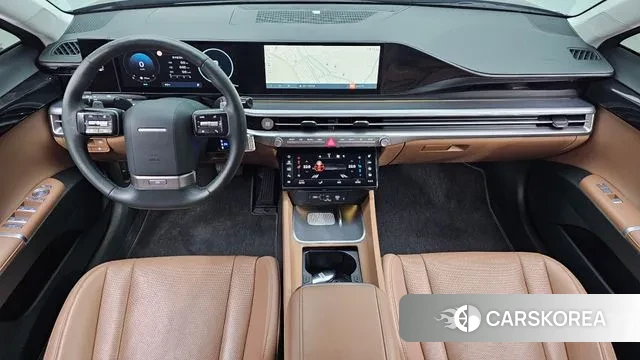 Hyundai Grandeur (GN7) id 3610281 из Кореи 17