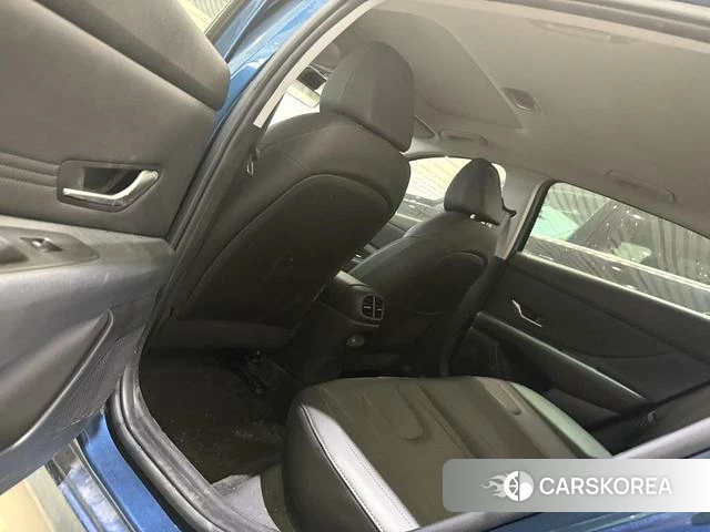 Hyundai Elantra id 4328691 из Китая 7