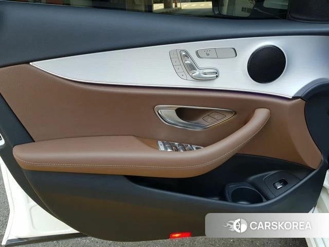 Mercedes-Benz E-Class W213 id 4518787 из Кореи 7