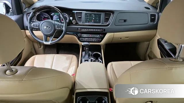 Kia The New Carnival id 2971122 из Кореи 17