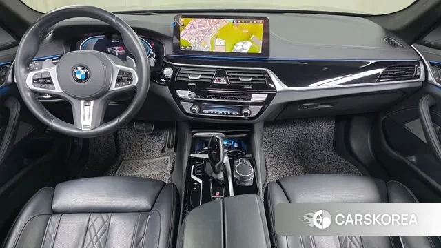 BMW 5 Series (G30) id 3567506 из Кореи 17