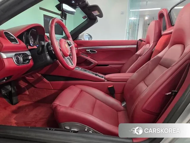 Porsche 718 Boxster id 3044640 из Кореи 9