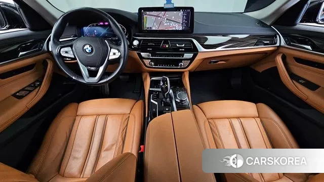 BMW 5 Series (G30) id 3394630 из Кореи 17