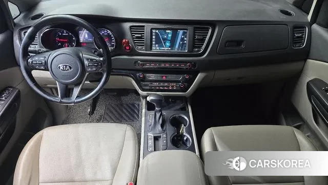 Kia The New Carnival id 3530910 из Кореи 17