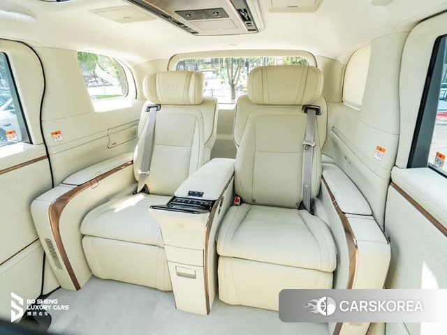 Lexus LM id 4273748 из Китая 47