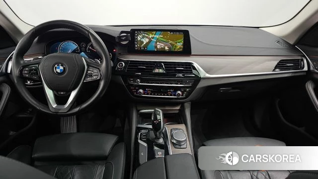 BMW 5 Series (G30) id 4430482 из Кореи 17