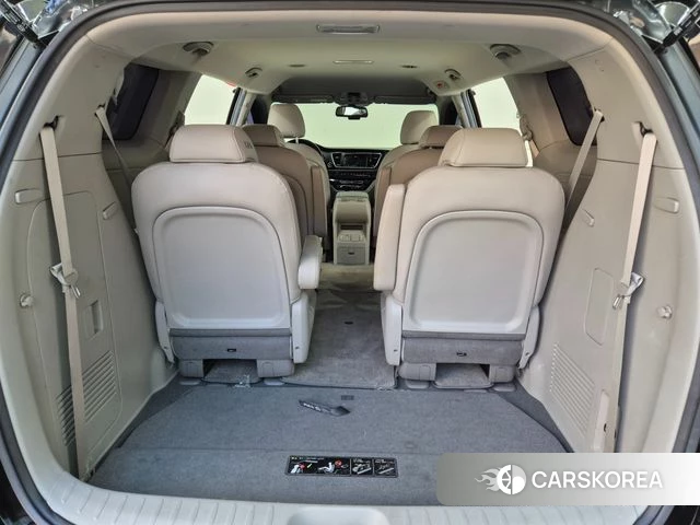 Kia The New Carnival id 4345384 из Кореи 17