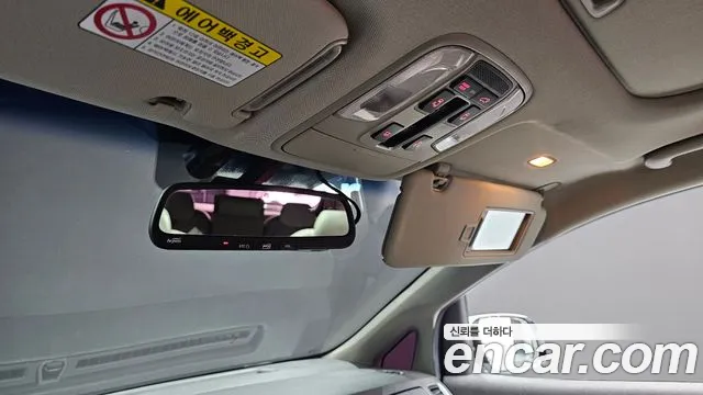 Kia All New Carnival id 2545409 из Кореи 17