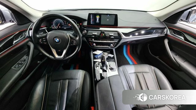 BMW 5 Series (G30) id 4196981 из Кореи 30