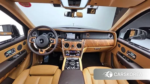 Rolls-Royce Cullinan id 3045164 из Кореи 17