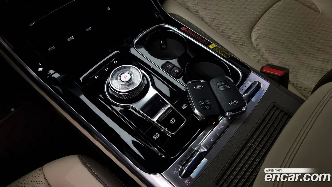 Kia Carnival 4th generation id 2102795 из Кореи 15