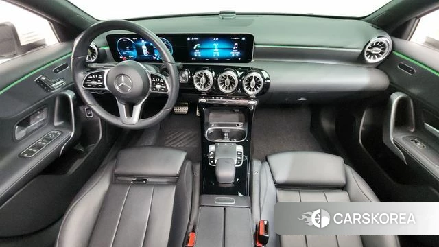 Mercedes-Benz A-Class W177 id 4284291 из Кореи 17