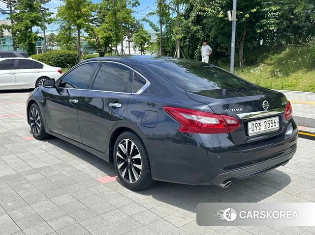 Nissan Altima id 4525895 из Кореи 17
