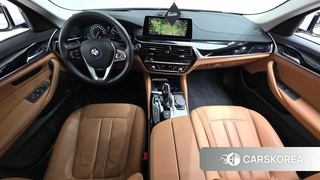 BMW 5 Series (G30) id 4459176 из Кореи 31
