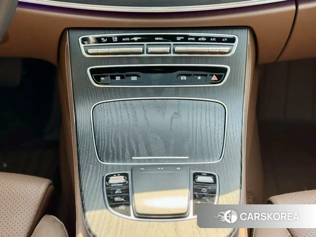 Mercedes-Benz E-class id 4259862 из Китая 7