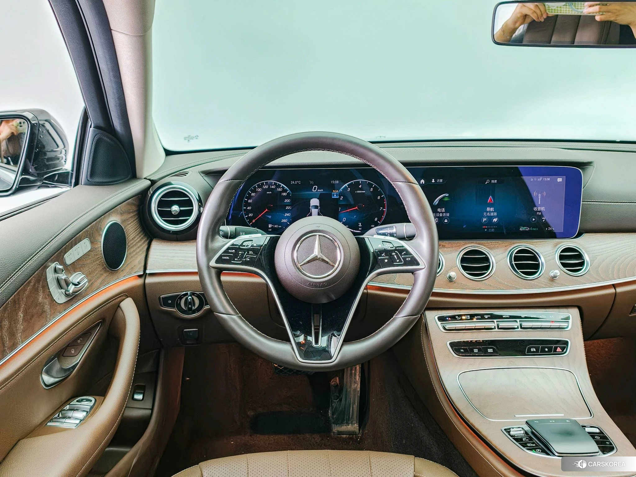 Mercedes-Benz E-class id 4452419 из Китая 21