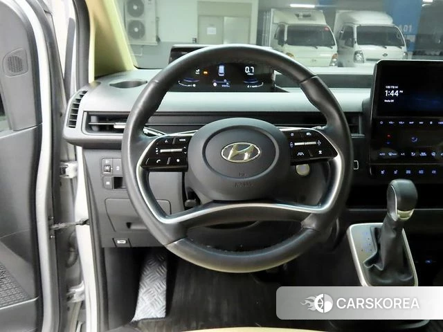 Hyundai Staria id 4330201 из Кореи 17