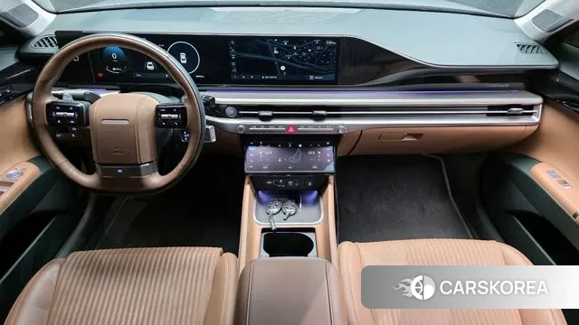 Hyundai Grandeur (GN7) id 3726371 из Кореи 17