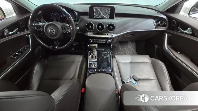 Kia Stinger id 3270529 из Кореи 17