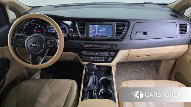 Kia The New Carnival id 4703428 из Кореи 17