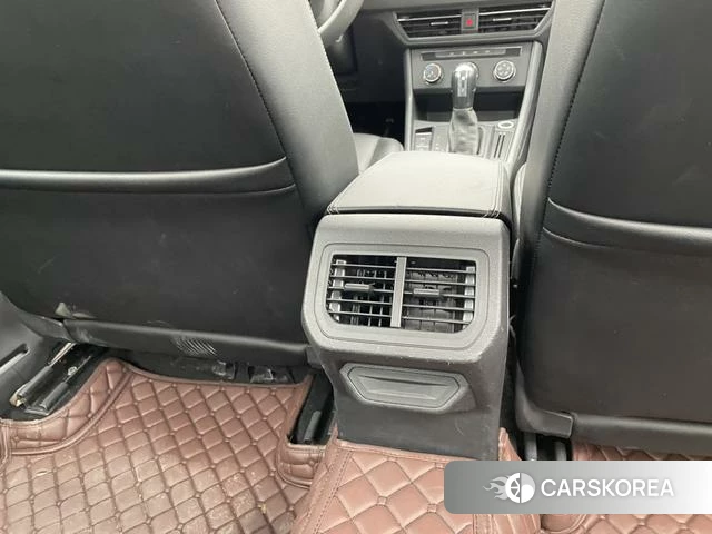 Volkswagen Lavida id 4307179 из Китая 14