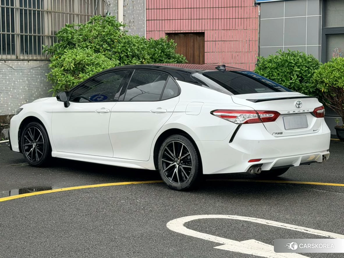 Toyota Camry id 4461584 из Китая 7