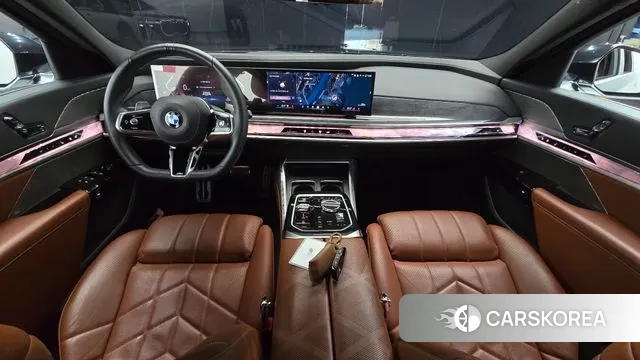 BMW 7 Series (G70) id 3341504 из Кореи 17