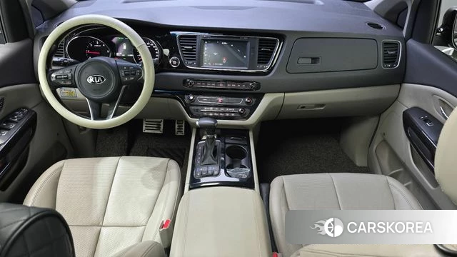 Kia All New Carnival id 3821076 из Кореи 17