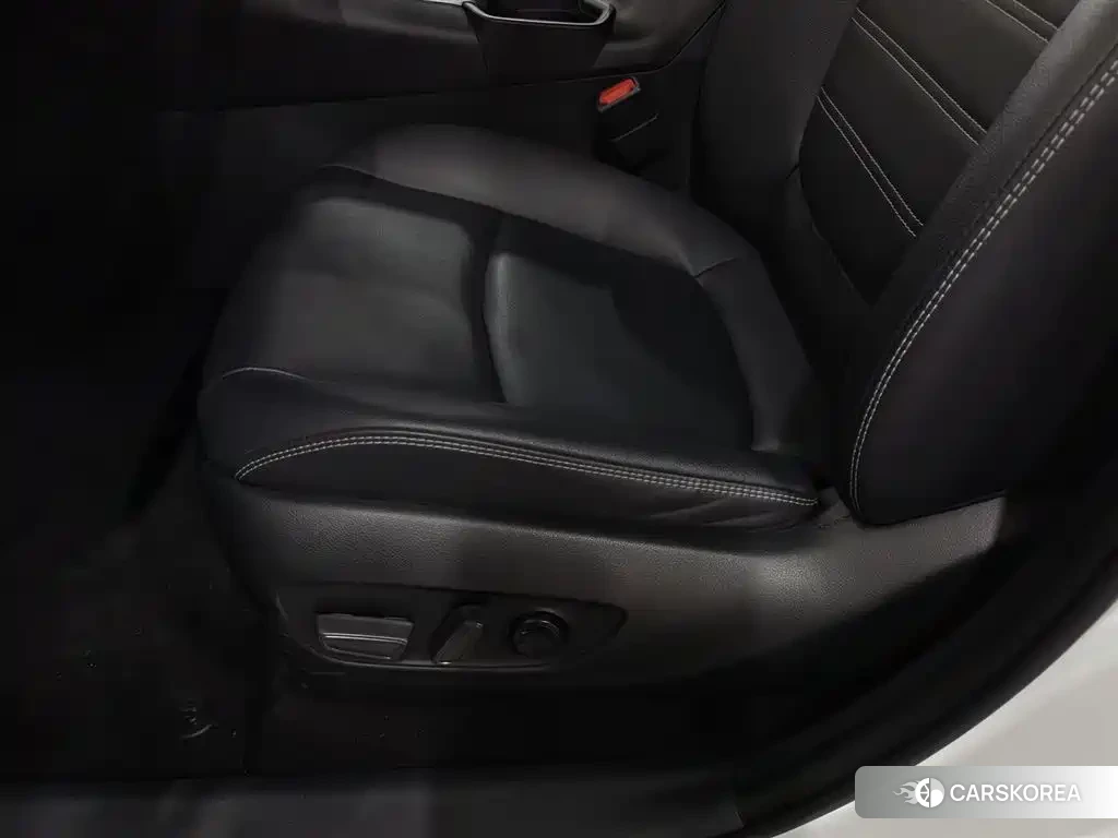 Toyota RAV4 id 4622516 из Китая 21