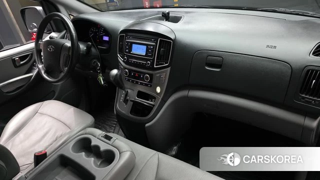 Hyundai The New Grand Starex id 4430199 из Кореи 17