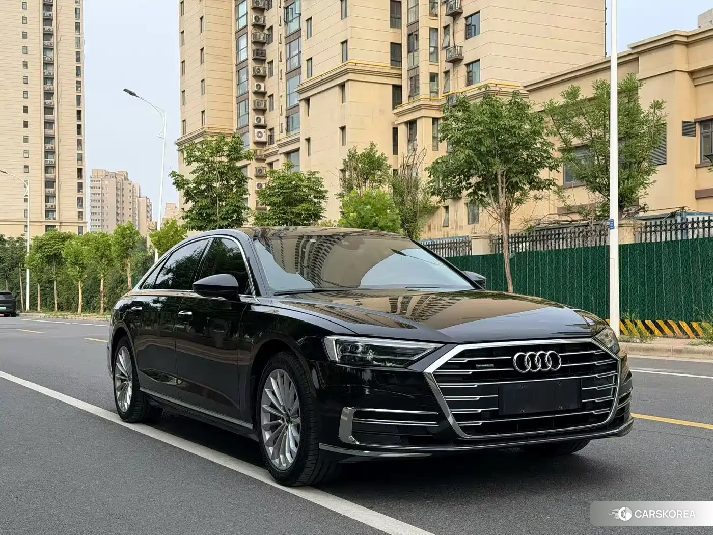 Audi A8 id 4546647 из Китая 7