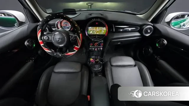 Mini Cooper S id 3474218 из Кореи 17