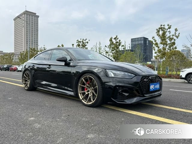 Audi RS 5 id 4240742 из Китая 12