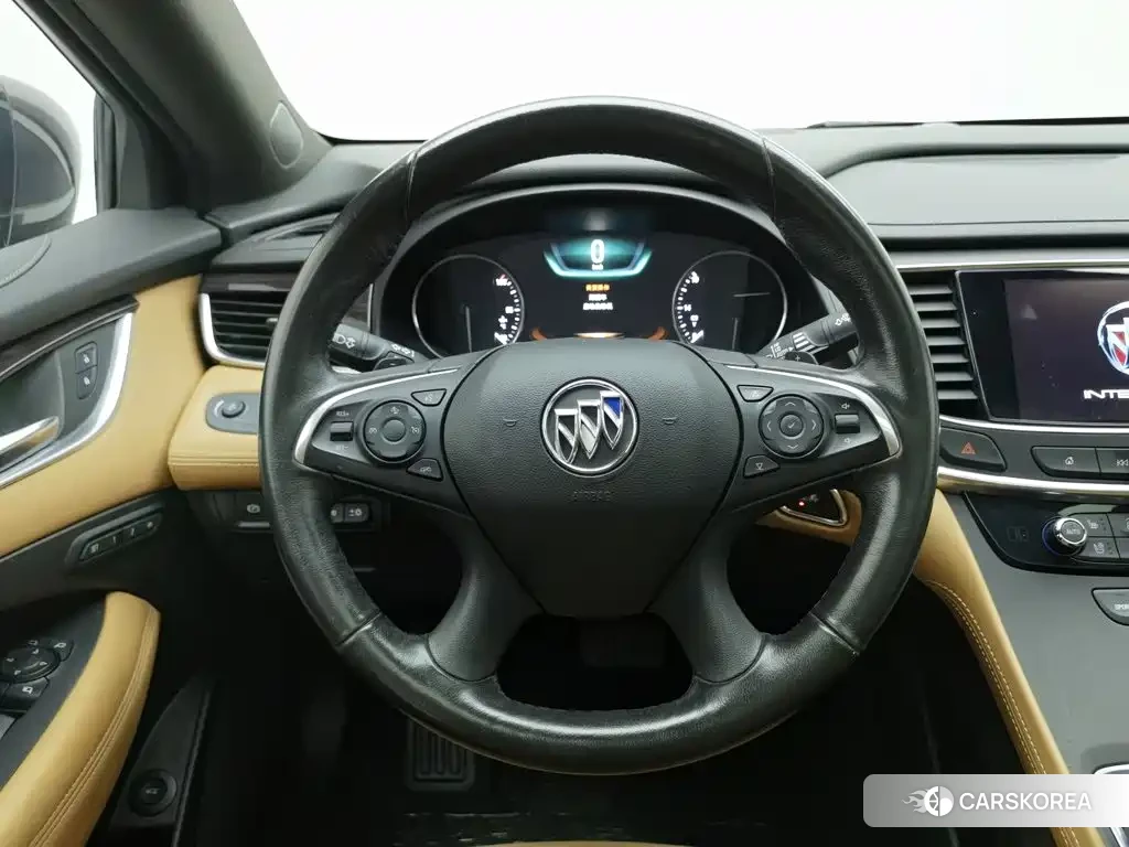 Buick Lacrosse id 4554151 из Китая 21