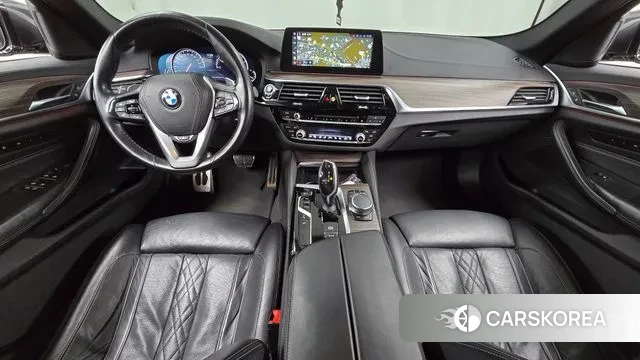 BMW 5 Series (G30) id 3455214 из Кореи 17