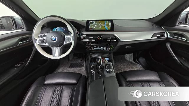 BMW 5 Series (G30) id 4837087 из Кореи 17