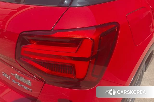 Audi Q2L e-tron id 4260291 из Китая 14