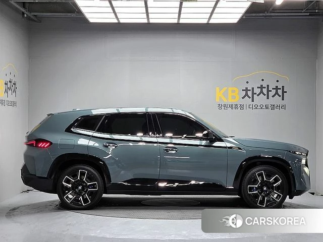 BMW XM (G09) id 3810868 из Кореи 17