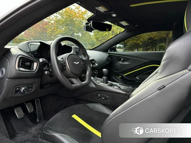 Aston Martin Vantage 2nd Generation id 3954768 из Кореи 17