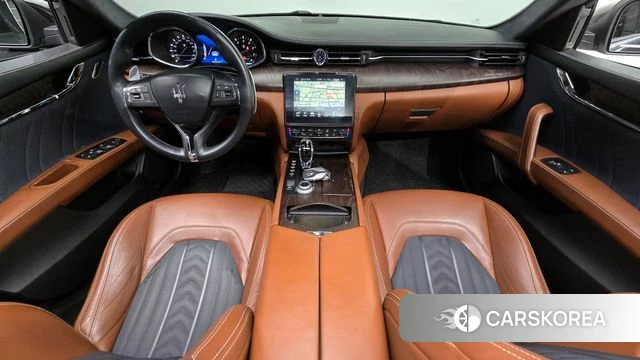 Maserati Quattroporte id 4020661 из Кореи 17