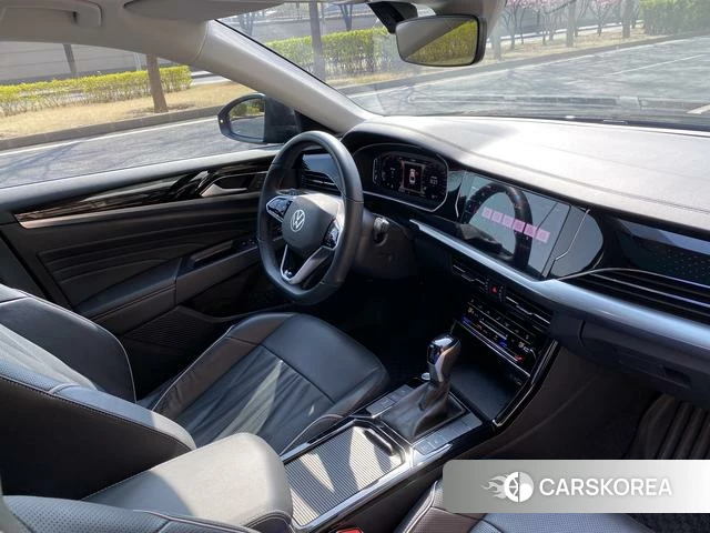 Volkswagen Passat id 4265744 из Китая 24