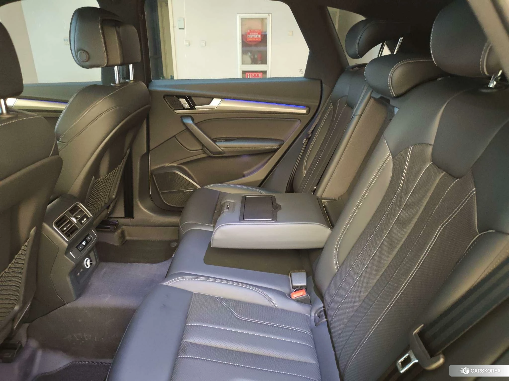 Audi Q5L id 4515167 из Китая 7