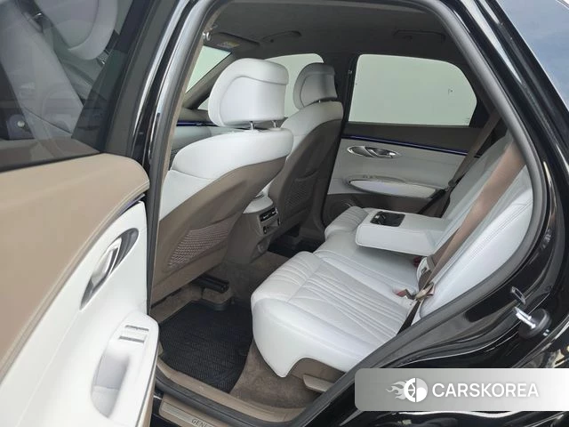 Genesis GV70 id 4590363 из Кореи 13